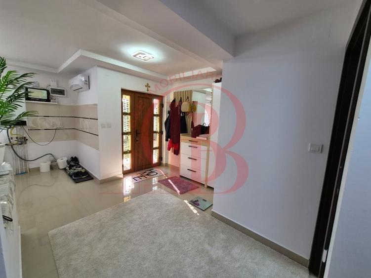 Duplex cu 4 camere cu Canalizare în Theodor Pallady