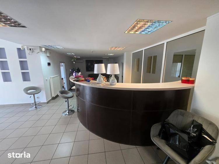 Casa individuala 3 nivele, 12 camere, 6 bai, 10 parcare, Lipovei - 2