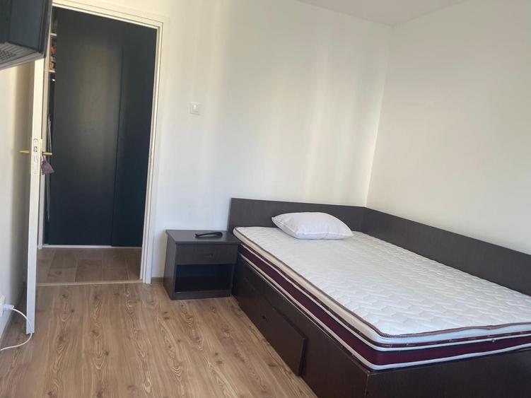 Apartament cu 2 camere decomandat în Păcii