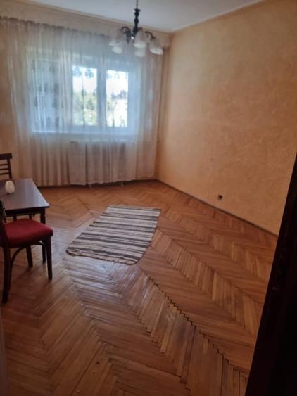 Apartament cu 3 camere decomandat în Sud-Est