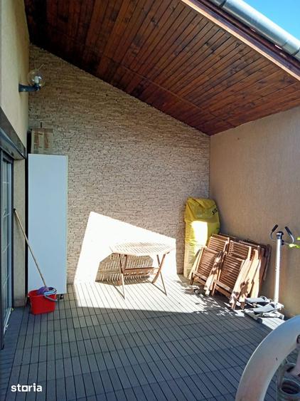 Apartament cu 3 camere în Cantemir