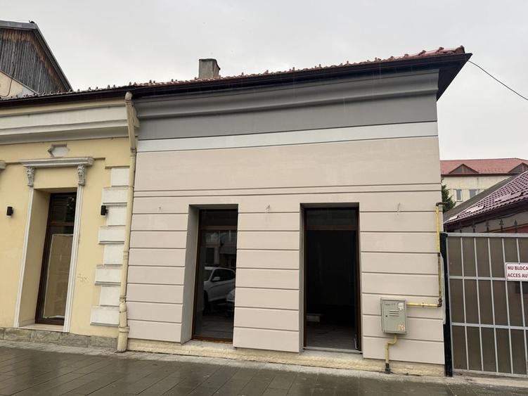 Apartament cu 2 camere în Independenței
