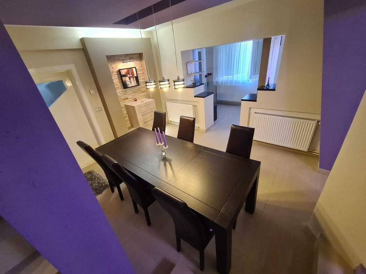 Casă cu 4 camere cu Teren 220 Mp în Central