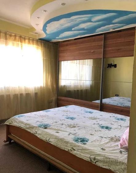 Apartament cu 3 camere decomandat, mobilat în Brătianu