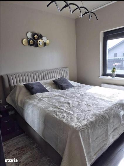 Casă cu 3 camere cu Teren 250 Mp în Sânmihaiu Român