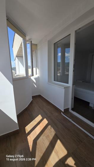 Apartament cu 2 camere decomandat în 22 Decembrie