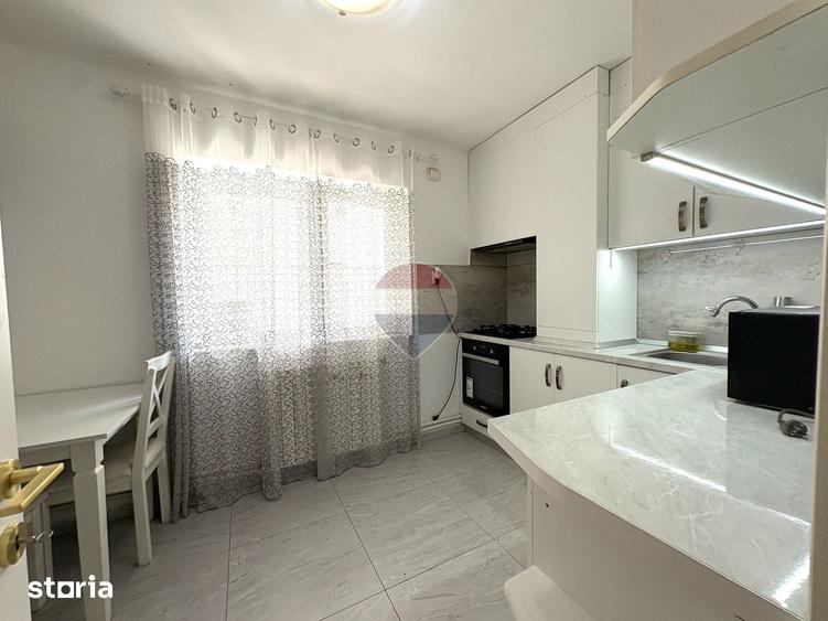 Casă cu 4 camere cu Teren 200 Mp în Coiciu