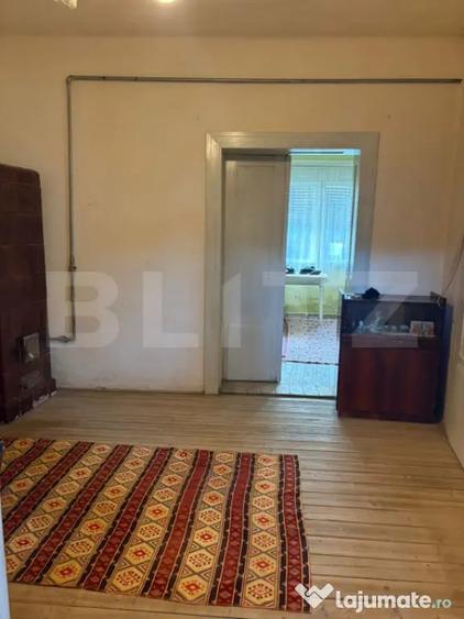 Casă cu 3 camere cu Teren 310 Mp în Central