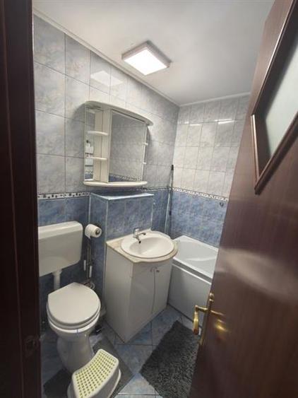 Apartament cu 2 camere decomandat, mobilat în Electroprecizia