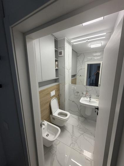 Apartament cu 2 camere nedecomandat în Central