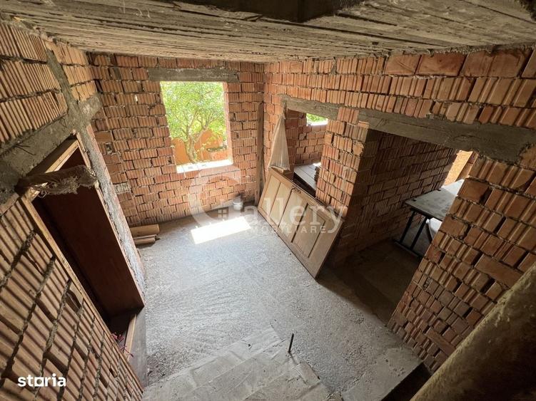 Casă cu 4 camere în Cisnădioara
