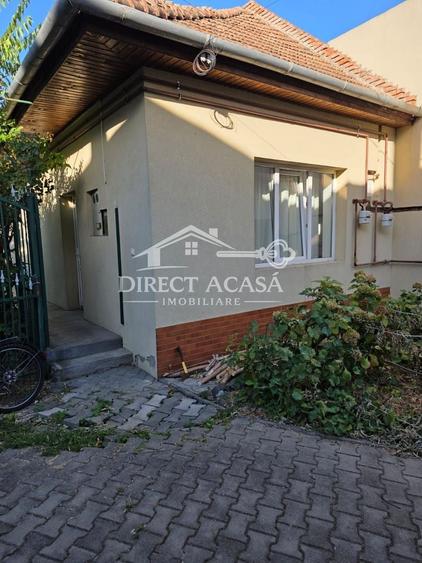 Casă individuală cu 2 camere cu Canalizare în Semicentral