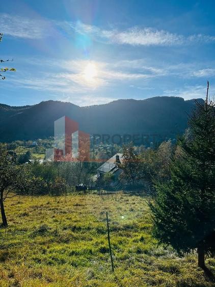 Teren Construcții intravilan de 1840 mp, în Bran
