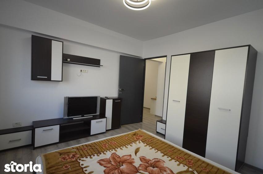 Apartament cu 4 camere decomandat, mobilat în Pantelimon