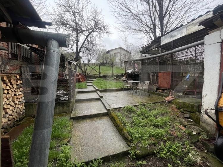 Casă individuală cu 3 camere cu Teren 754 Mp în Șeușa