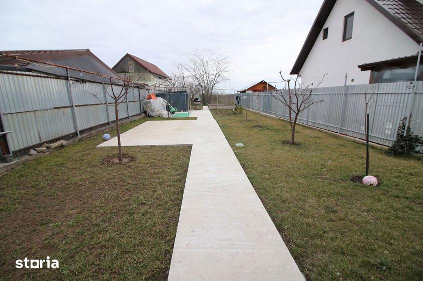 Casă cu 4 camere cu Teren 500 Mp în Vânători