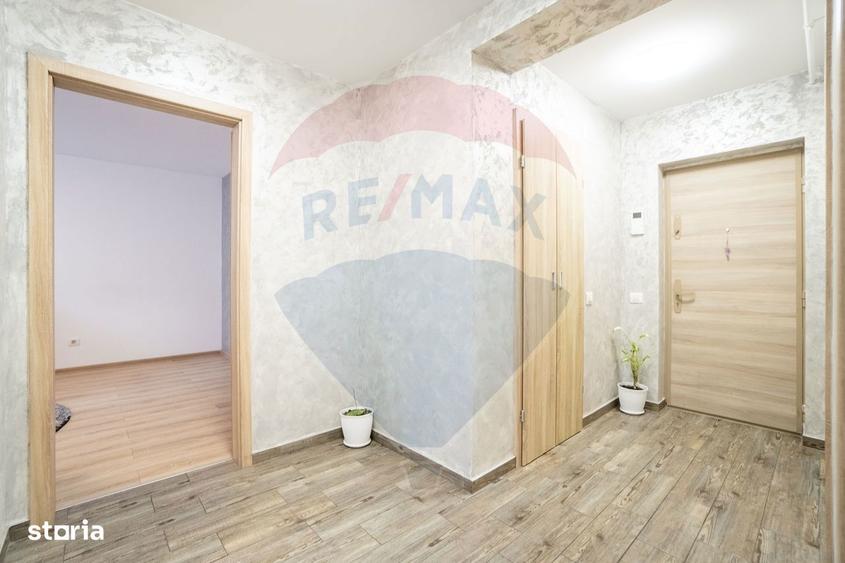 Apartament cu 2 camere, mobilat în Tractorul