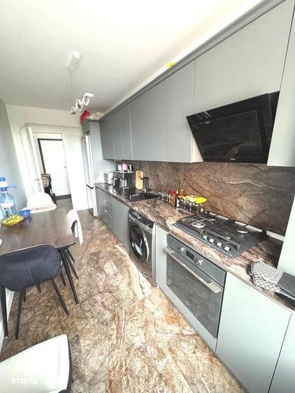 Apartament cu 3 camere decomandat în Lunca Cetățuii
