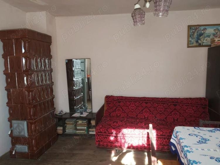 Casă cu 5 camere în Babșa