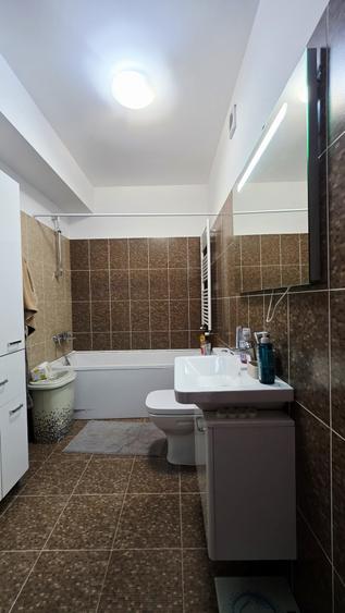 Apartament cu 2 camere decomandat, mobilat în Unirii