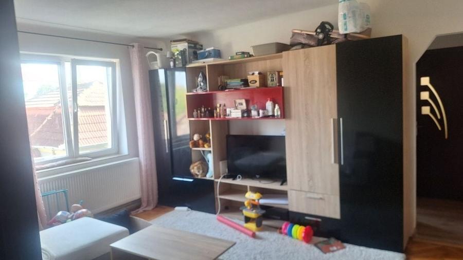 Vand Apartament 2 camere zona centrala - 3