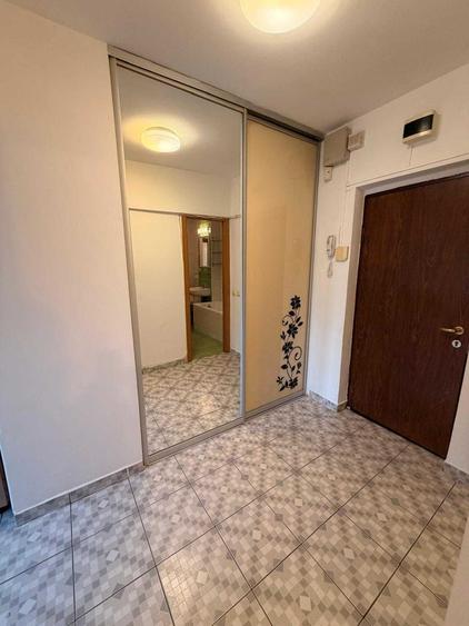 Apartament cu 2 camere în Titan