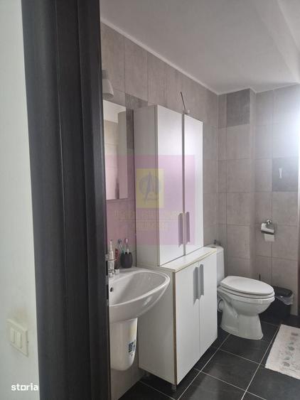 Apartament cu 3 camere în Roșu