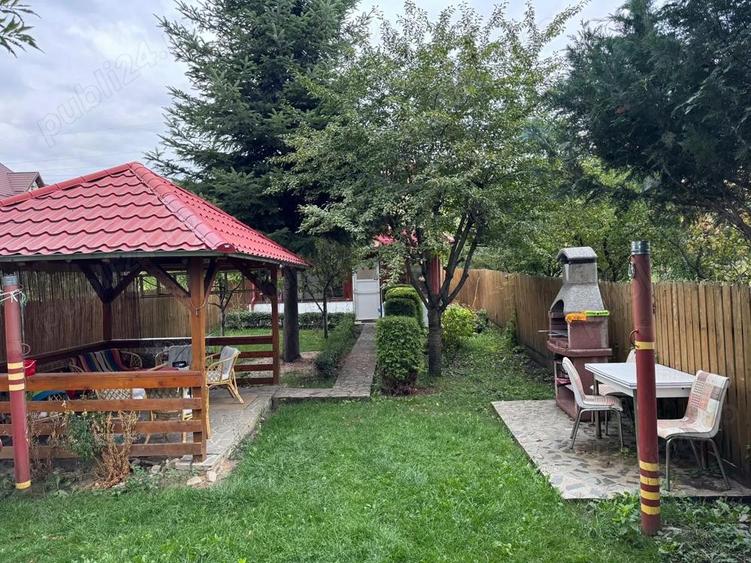 Casă cu 3 camere în Central