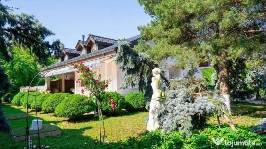 Casă cu 1 camere cu Teren 2800 Mp în Ferme