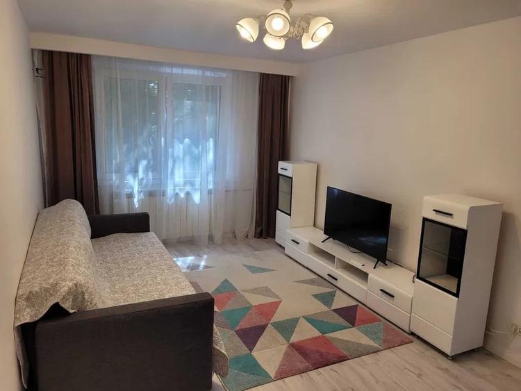 Apartament 2 camere / mobilat / utilat / parter / metrou / mall / parc - 1