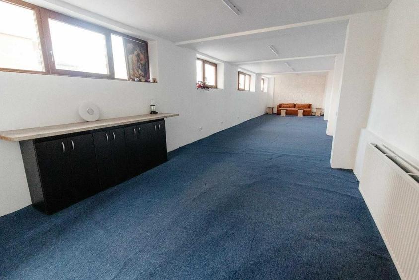 Spațiu comercial, de 61 mp, în Central