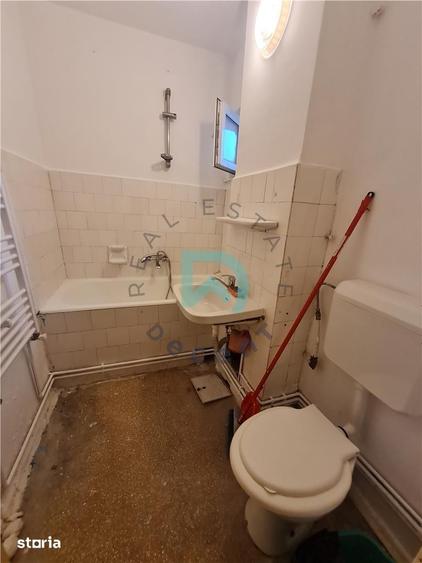Apartament cu 2 camere decomandat în Dârste