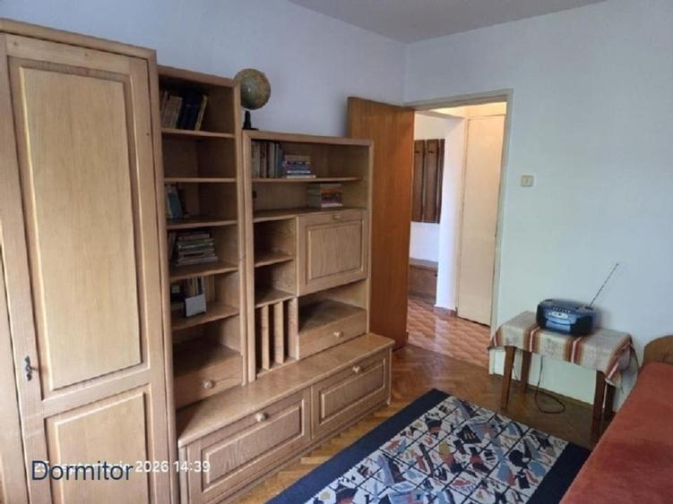 Apartament cu 4 camere decomandat, mobilat în Eroii Revoluției