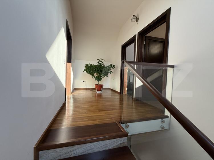 Casă cu 3 camere cu Teren 600 Mp în Central