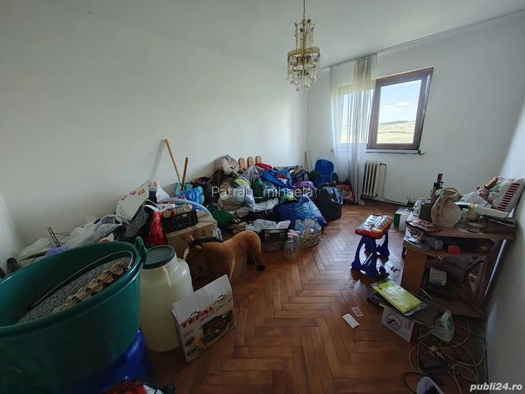 Apartament cu 2 camere decomandat în Hunedoara