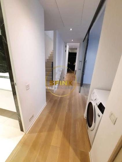 Apartament cu 4 camere decomandat, mobilat în Primăverii