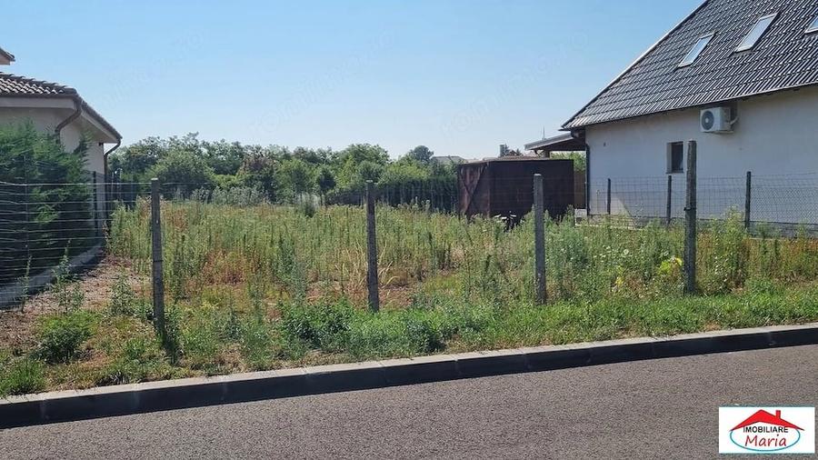 Teren de 855 mp, în Semicentral