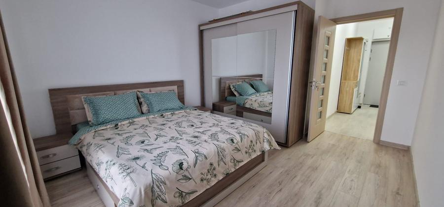 Apartament cu 2 camere decomandat în Exterior Vest