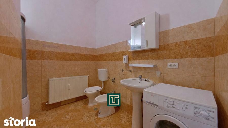 Apartament cu 2 camere semidecomandat, mobilat în Central