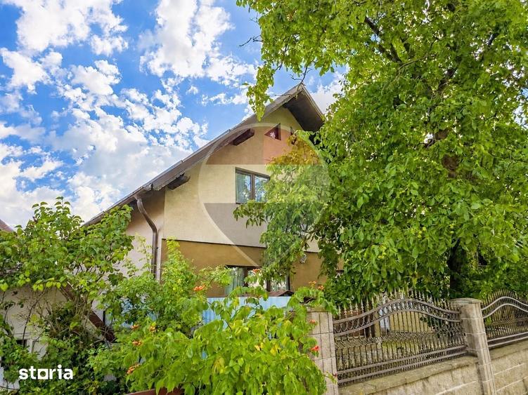 Casă cu 4 camere cu Teren 2560 Mp în Poieni-Solca