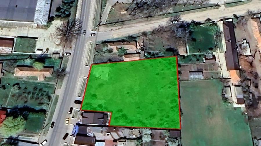 Teren Construcții intravilan de 2700 mp, în Nanov