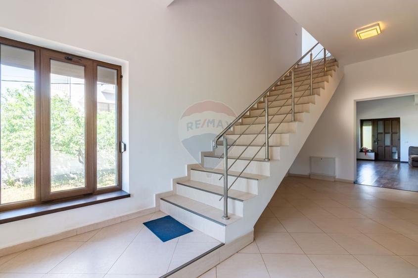Casă / Vilă cu 5 camere de vânzare Alexandriei/Ion Conea - 34