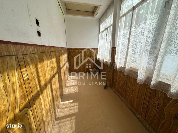 Casă cu 3 camere în Suseni