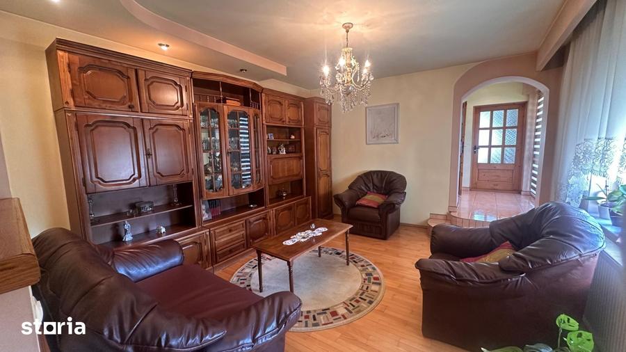 Casă cu Teren 636 Mp în Lazaret