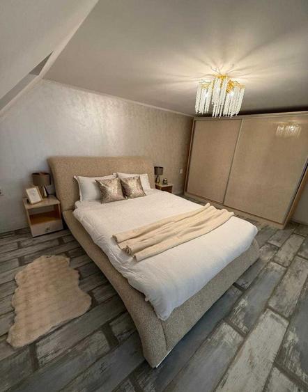Apartament cu 3 camere, mobilat în 13 Decembrie
