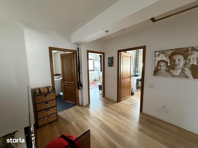Casă cu 4 camere în Florești