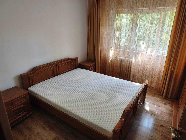Apartament cu 2 camere decomandat în Muncii