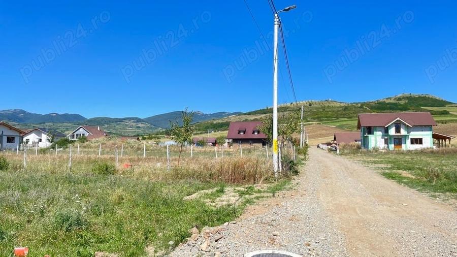 Teren de 1020 mp, în Ighiu