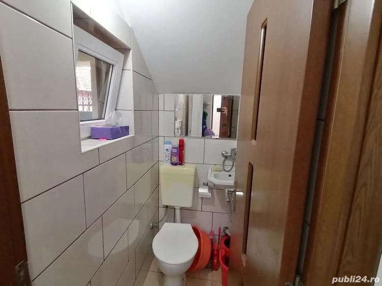 Casă cu 3 camere în Central