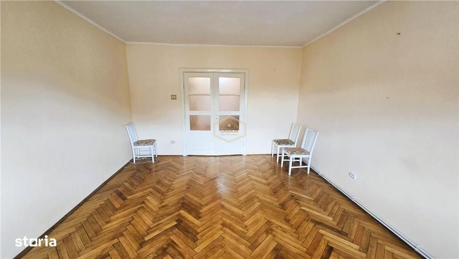 Casă cu 2 camere în Ștrandului